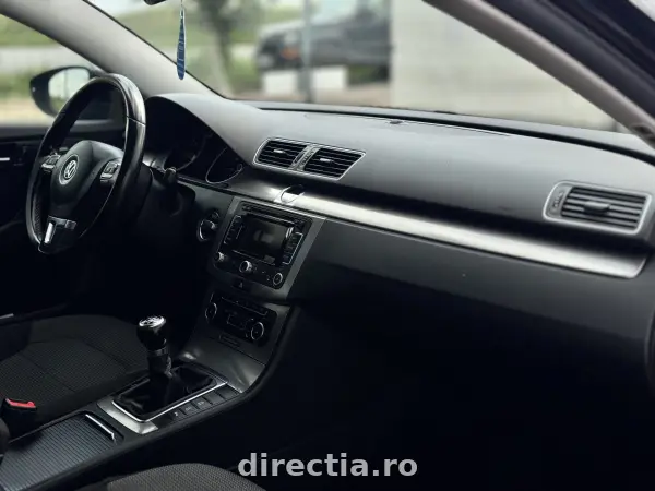 Poza anunț 24