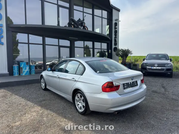 Poza anunț 8