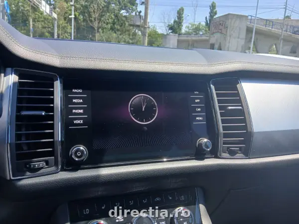 Poza anunț 14