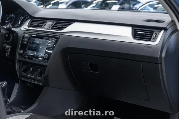 Poza anunț 30