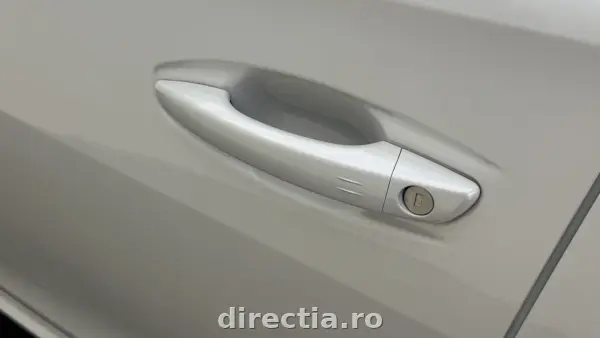 Poza anunț 28