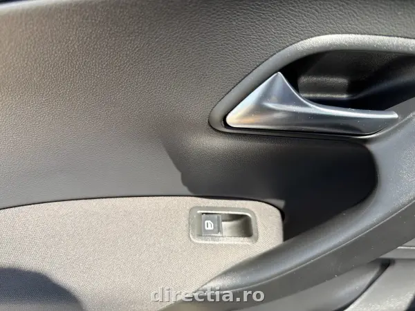 Poza anunț 11