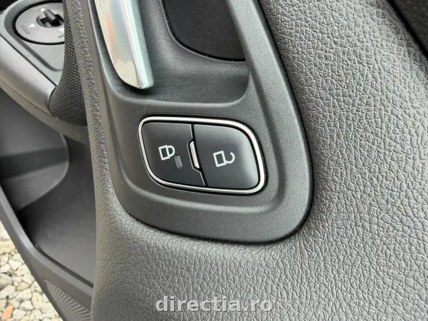 Poza anunț 26