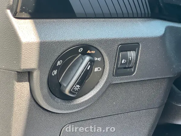 Poza anunț 13