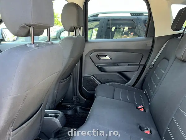 Poza anunț 28