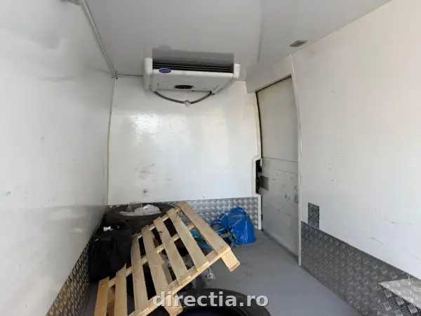 Poza anunț 21