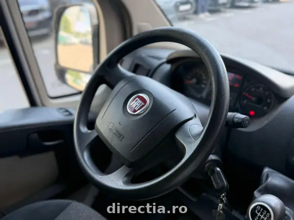 Poza anunț 16
