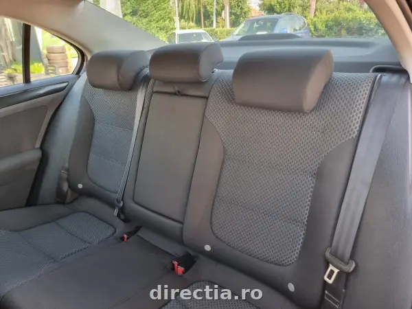 Poza anunț 14