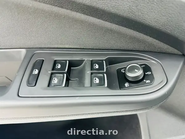 Poza anunț 11