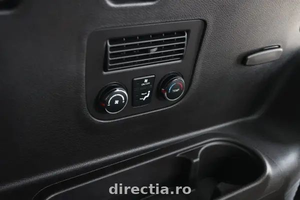 Poza anunț 25