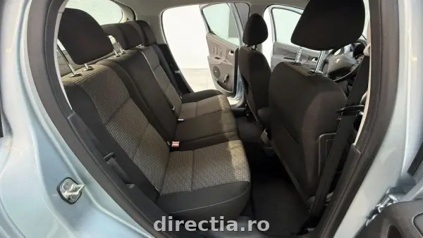 Poza anunț 11