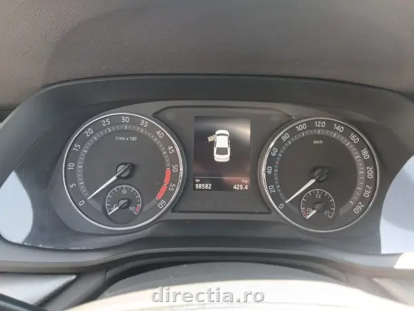 Poza anunț 12