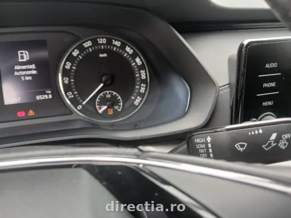Poza anunț 10