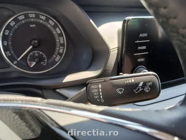 Poza anunț 11