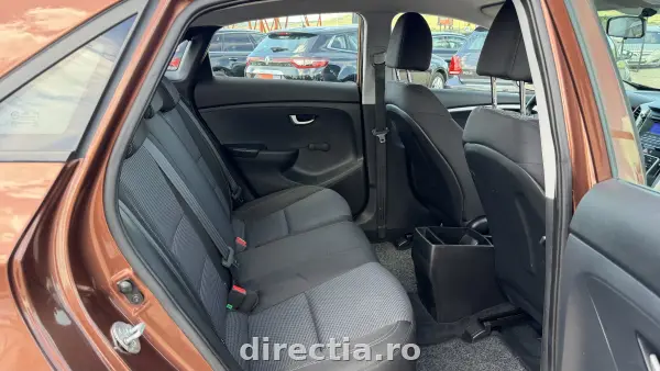 Poza anunț 12