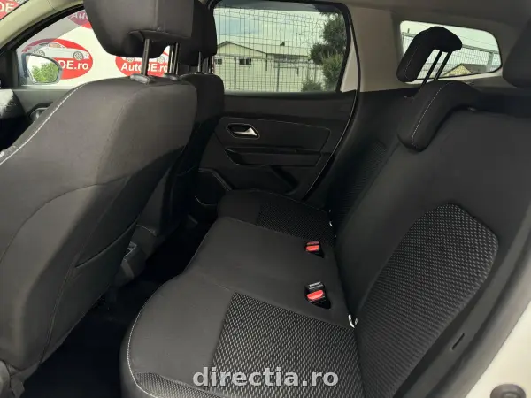 Poza anunț 12