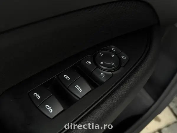 Poza anunț 18