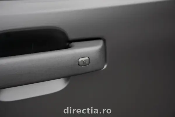 Poza anunț 28