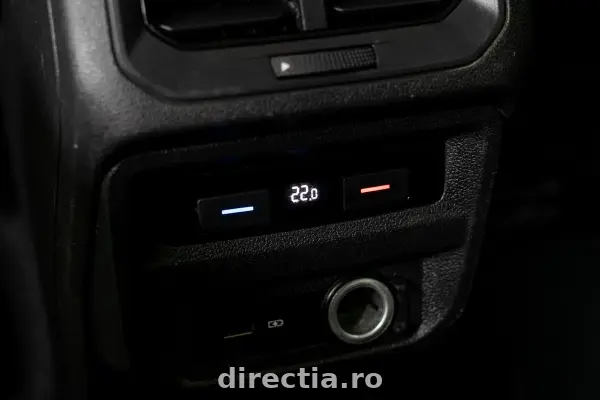 Poza anunț 28