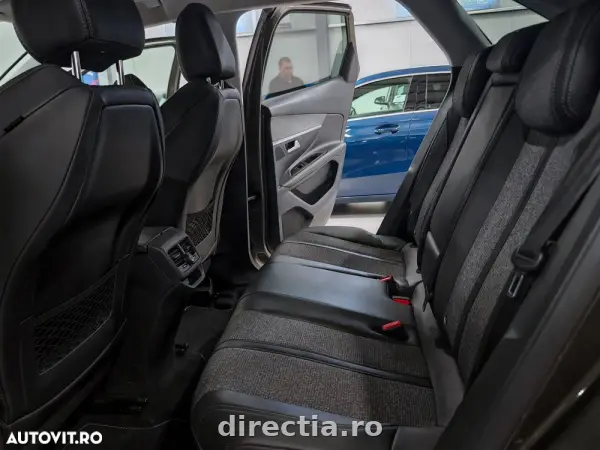 Poza anunț 25