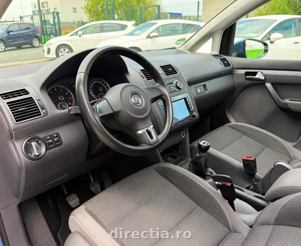 Poza anunț 13