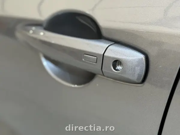 Poza anunț 10