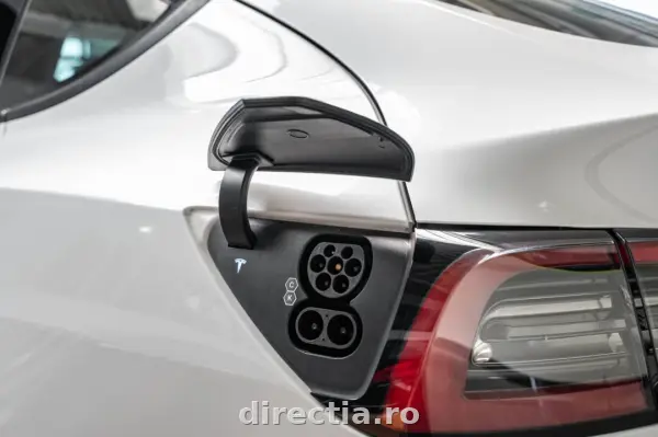 Poza anunț 36
