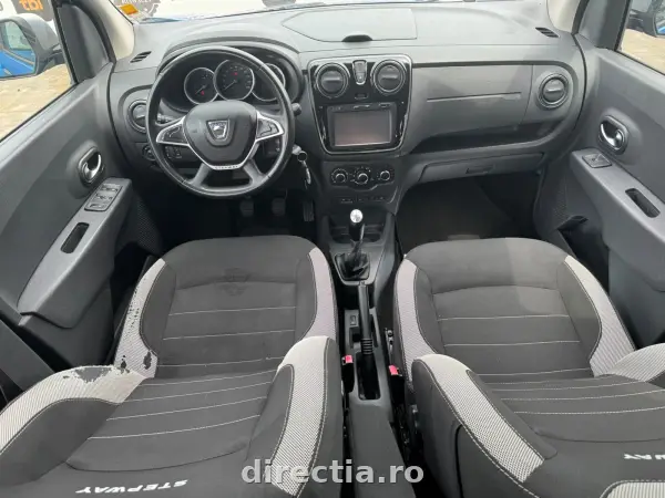 Poza anunț 12