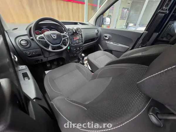 Poza anunț 12