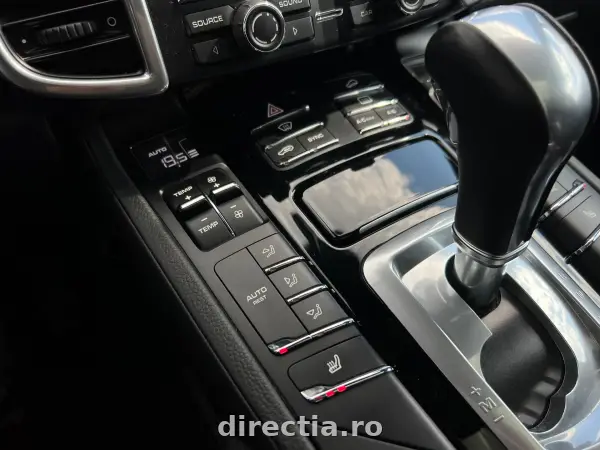 Poza anunț 17