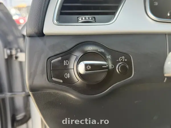 Poza anunț 12