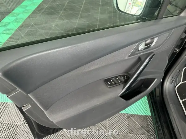 Poza anunț 18