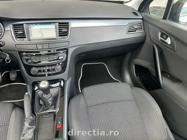 Poza anunț 11