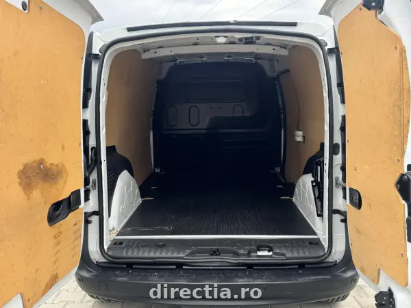Poza anunț 11