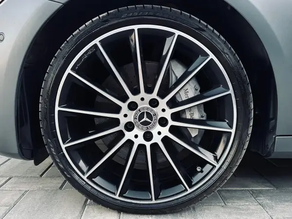 Poza anunț 32
