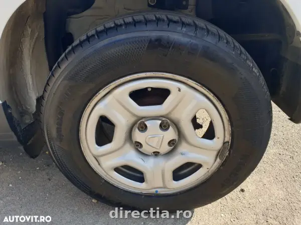 Poza anunț 13