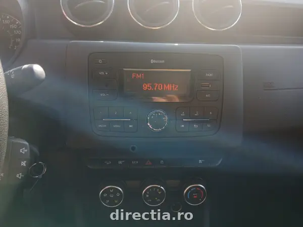 Poza anunț 12