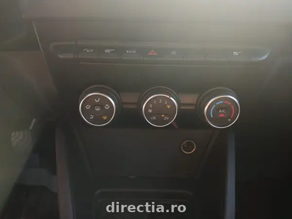Poza anunț 13