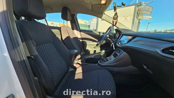 Poza anunț 8