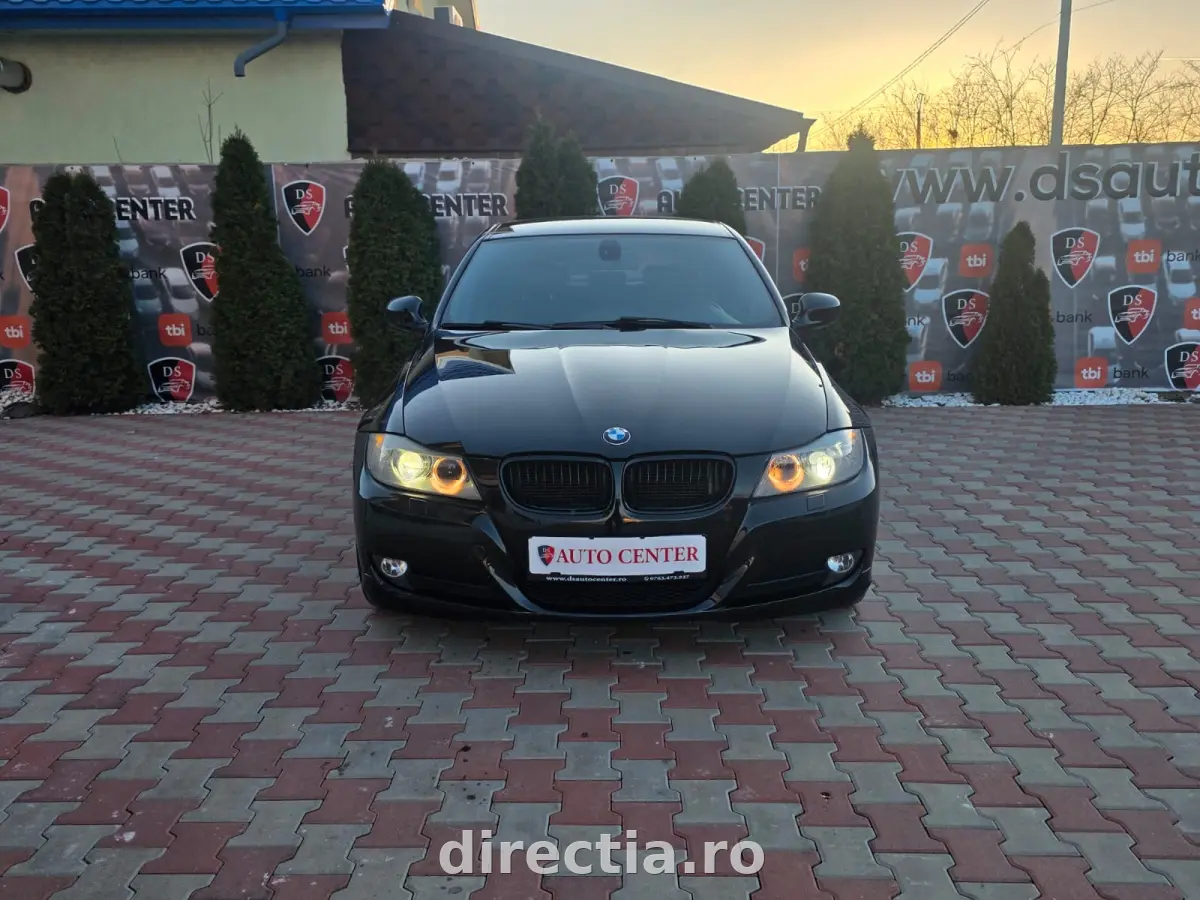 Poza principală