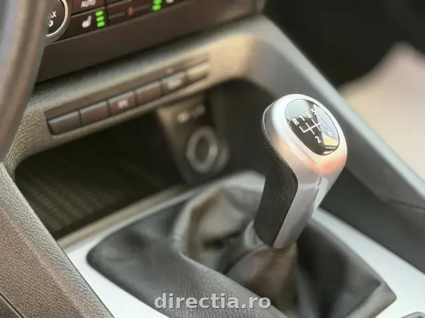 Poza anunț 28