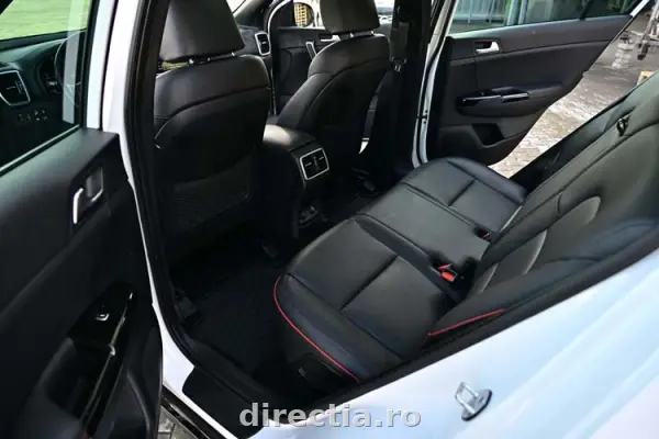 Poza anunț 17