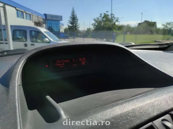 Poza anunț 14