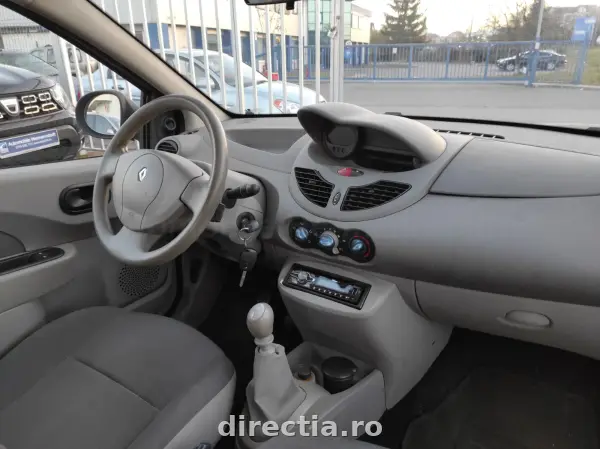 Poza anunț 8