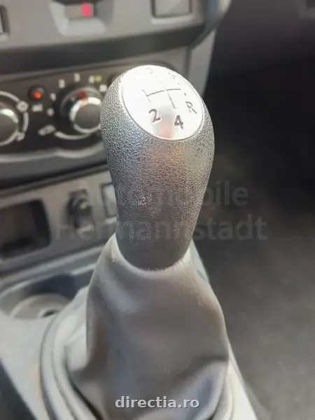 Poza anunț 13