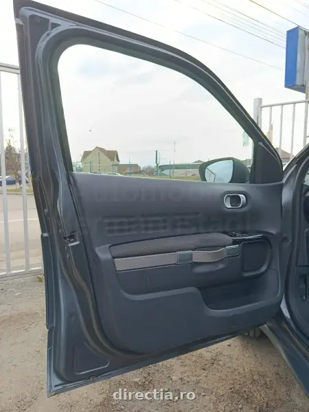 Poza anunț 18
