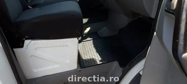Poza anunț 16