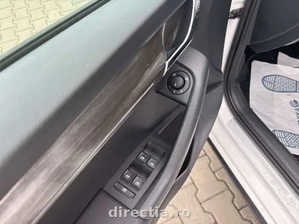 Poza anunț 18