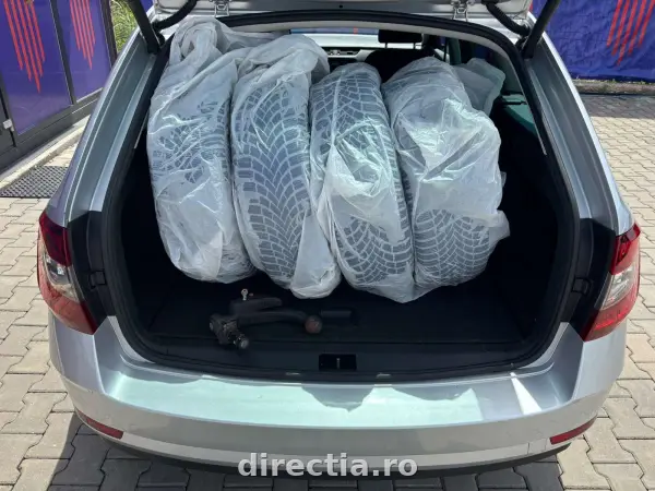 Poza anunț 8