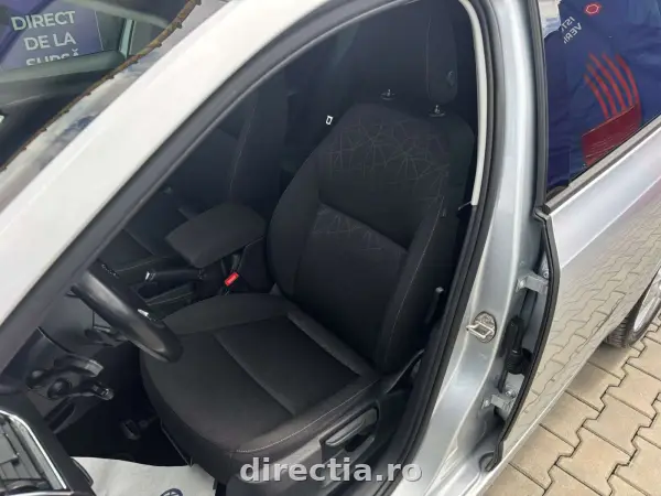 Poza anunț 32